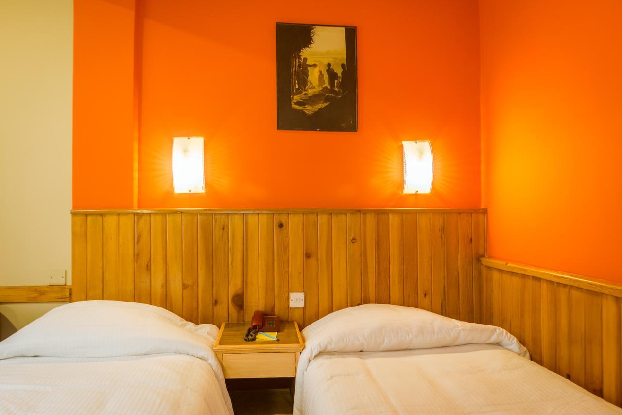 Harati Manor Inn Kathmandu Exteriör bild