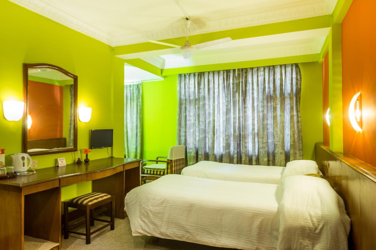 Harati Manor Inn Kathmandu Exteriör bild