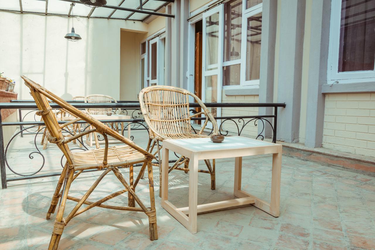 Harati Manor Inn Kathmandu Exteriör bild